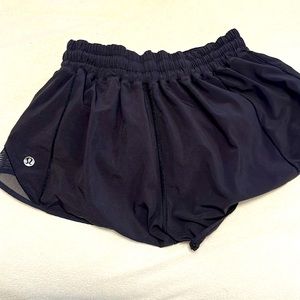 Lululemon black shorts